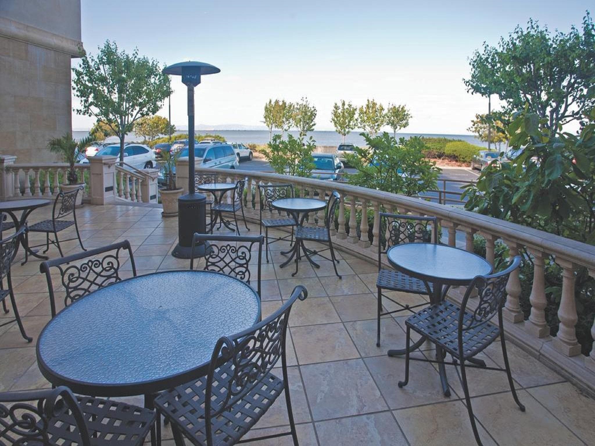 Bay Landing Hotel