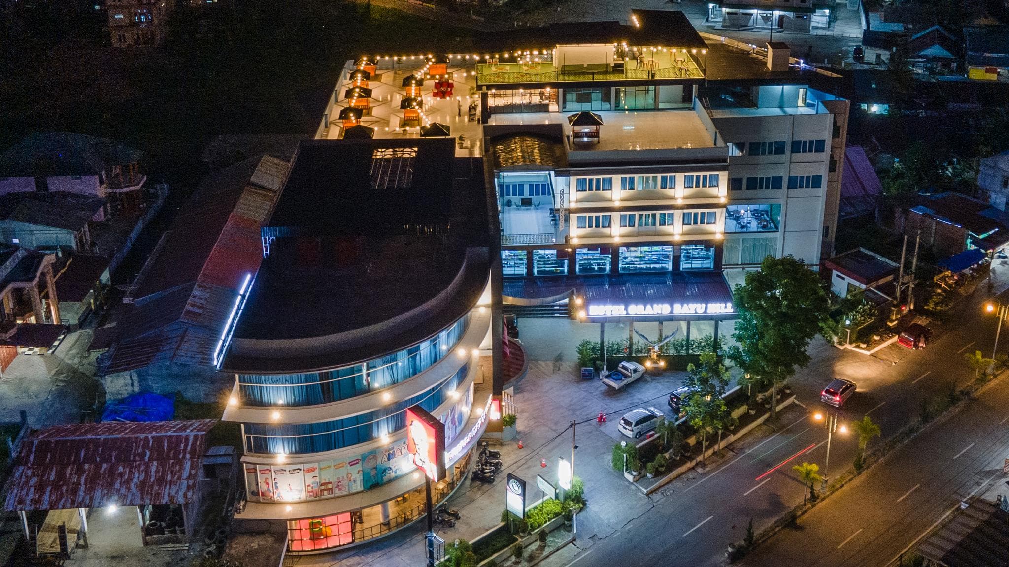 Grand Bayu Hill Hotel