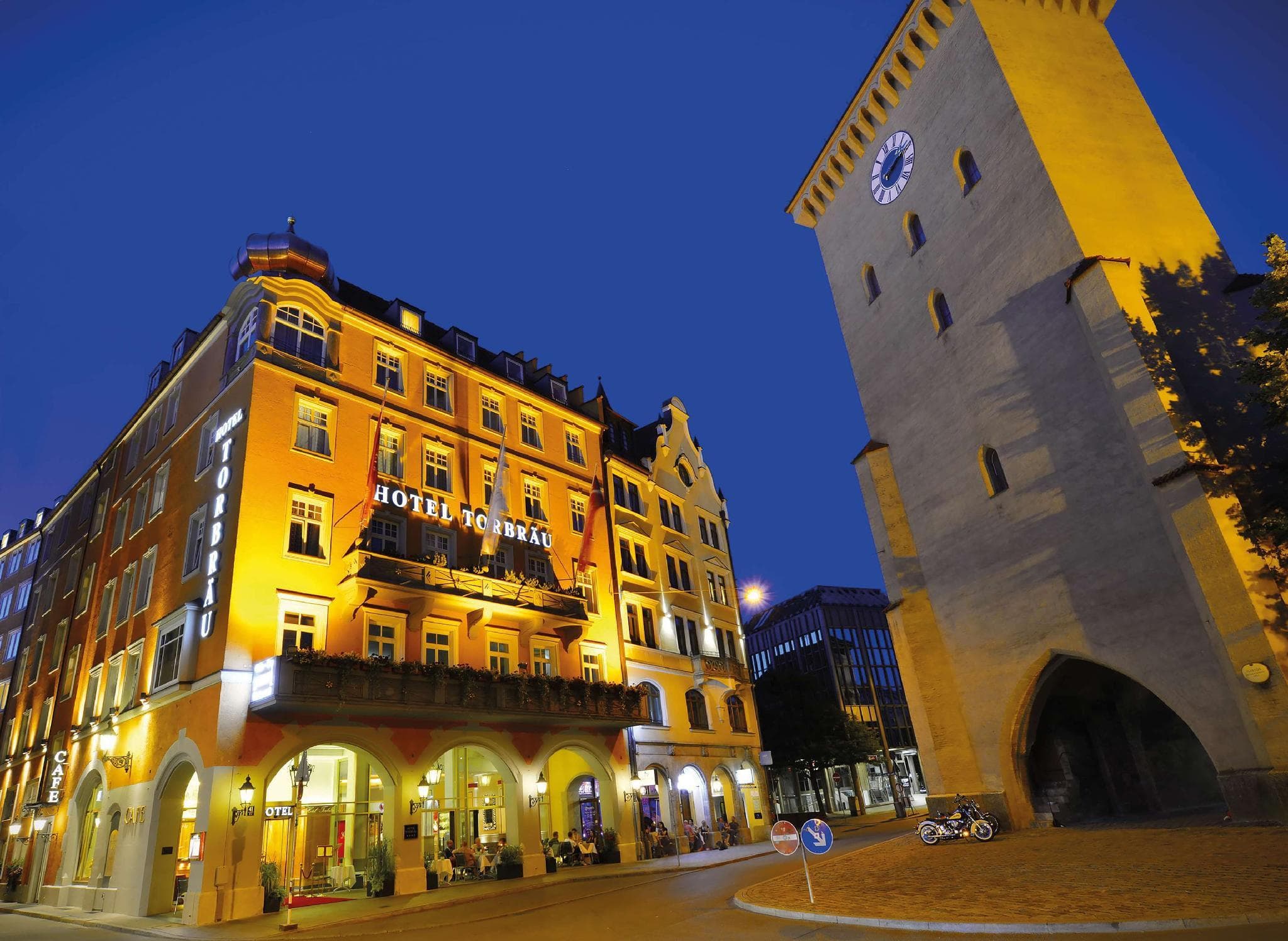 Hotel Torbraeu