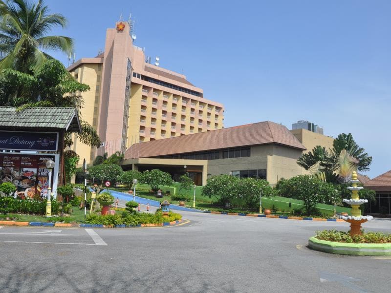 Primula Beach Hotel