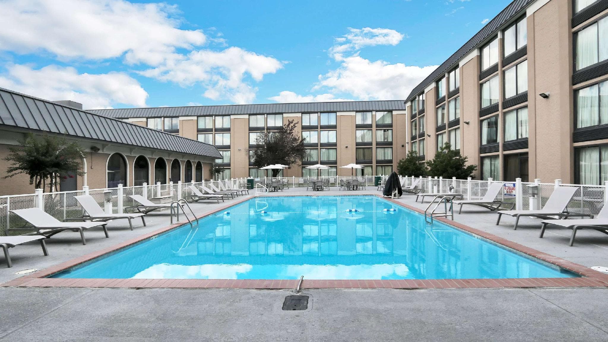Travelodge by Wyndham Memphis