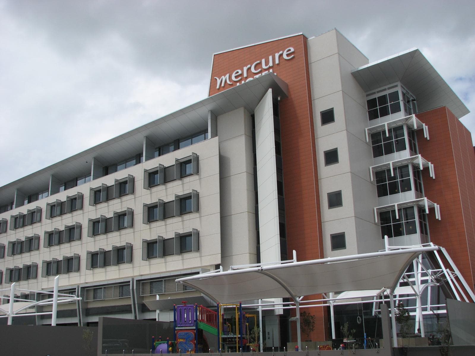 Mercure Sydney Liverpool